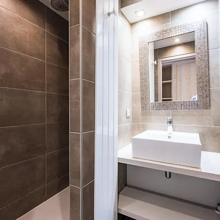 Avec Mezzanine - Centre Val-d'isere, 4-5 Pers - Fr-1-518-117 *